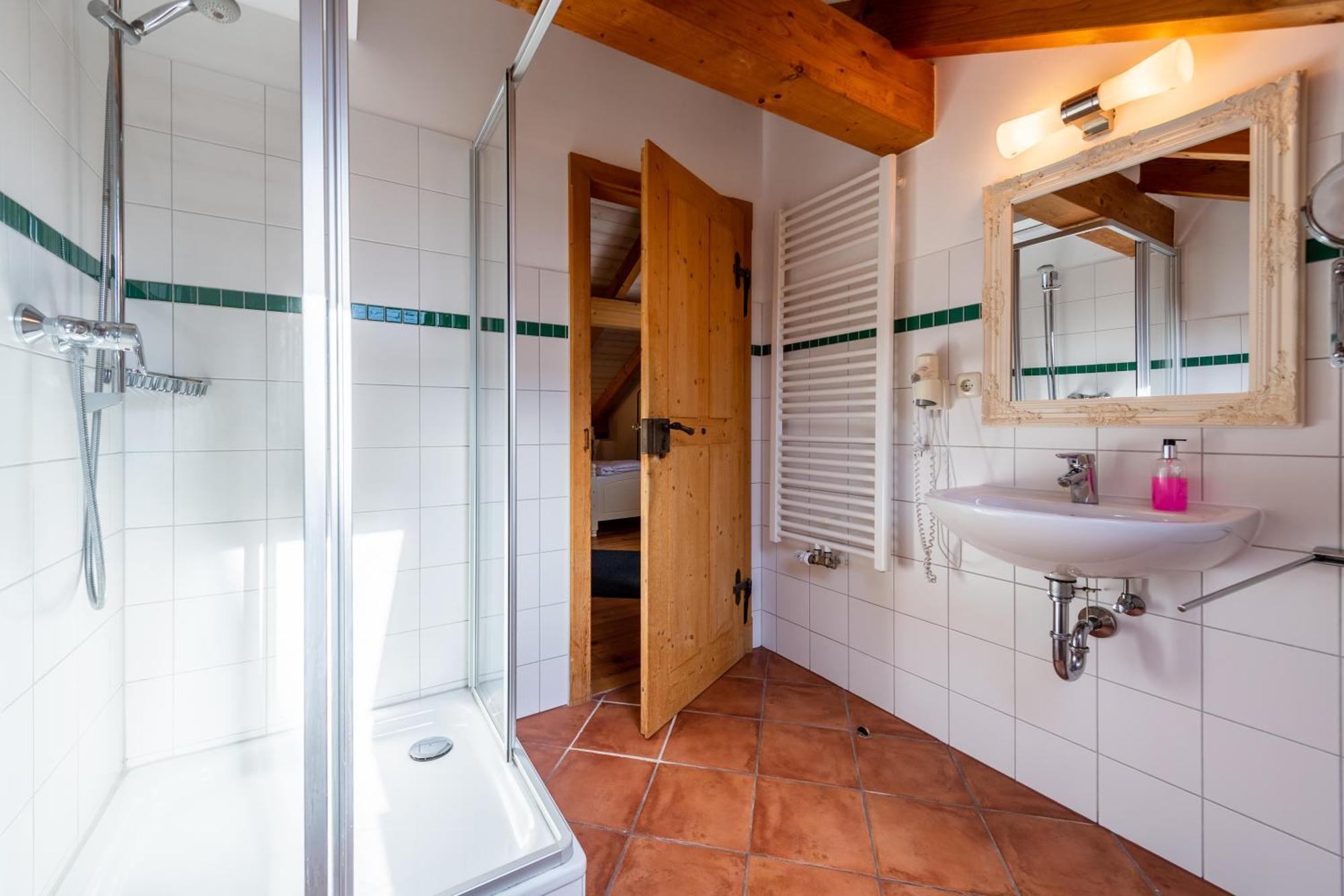 Schlossgaststatte Hohenberg Apartment Seeshaupt Ngoại thất bức ảnh