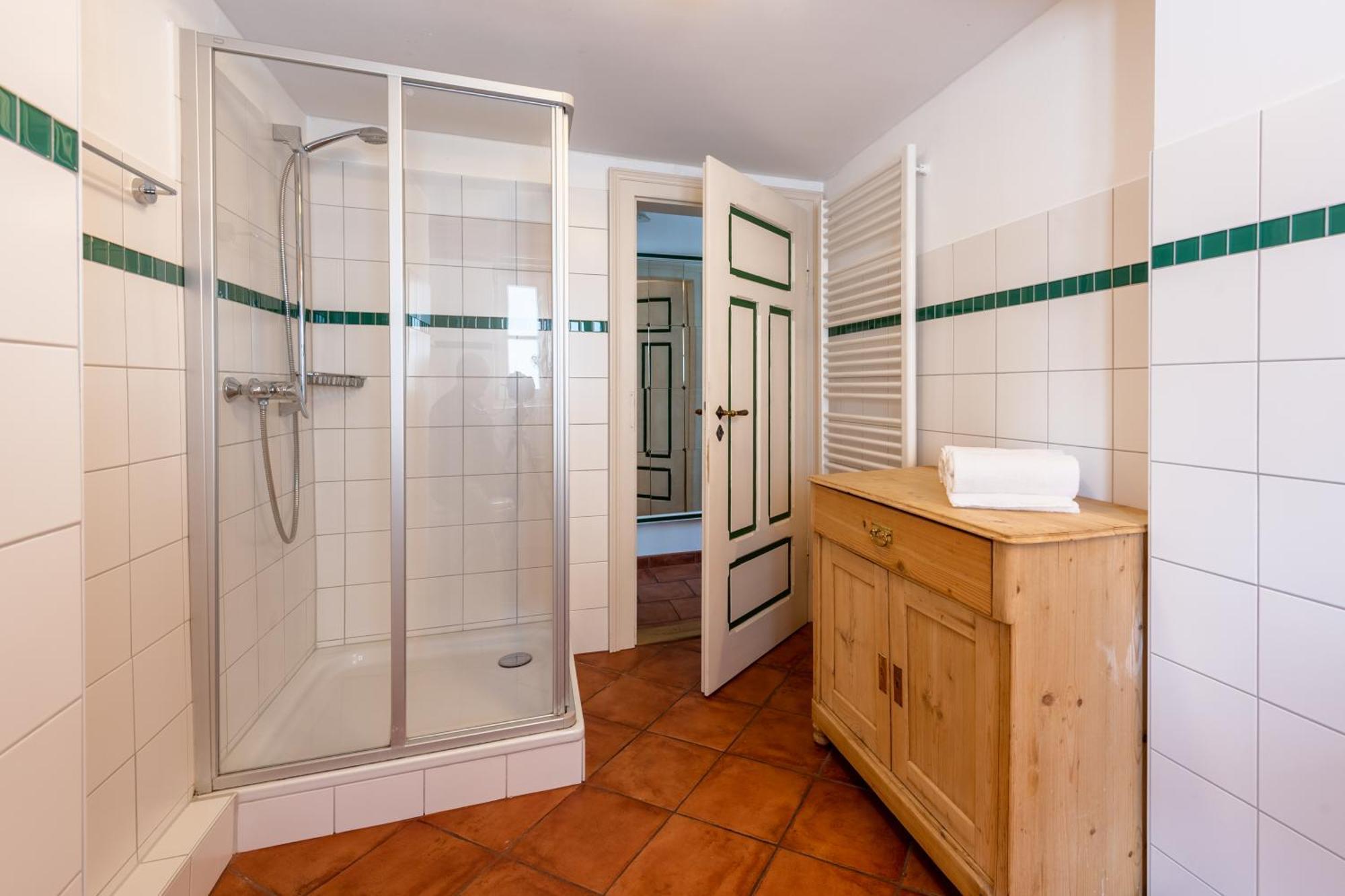 Schlossgaststatte Hohenberg Apartment Seeshaupt Ngoại thất bức ảnh
