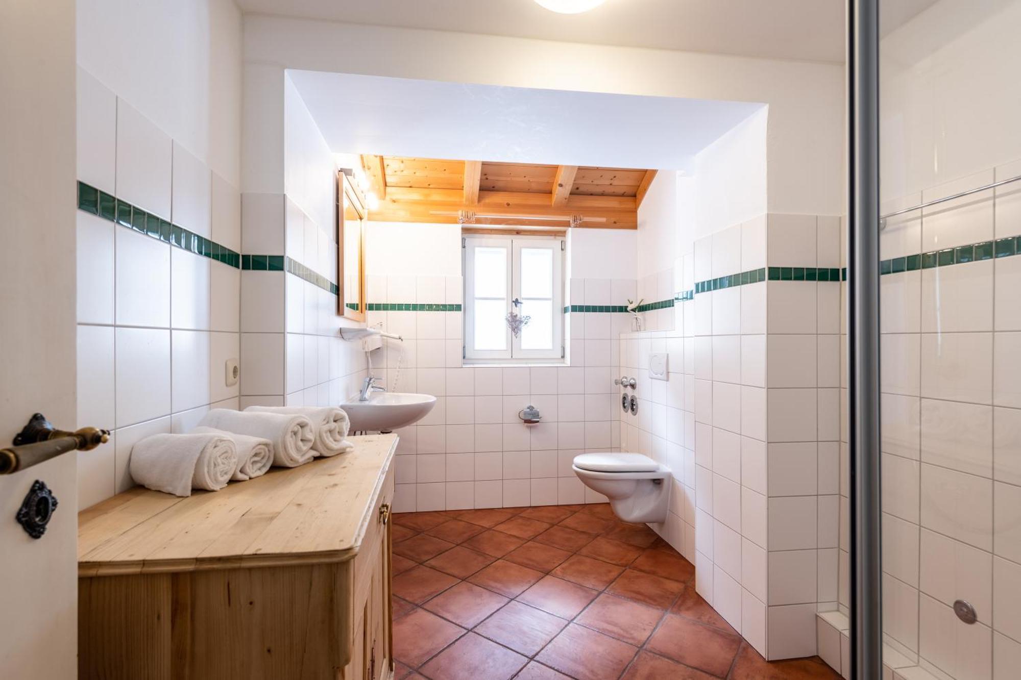 Schlossgaststatte Hohenberg Apartment Seeshaupt Ngoại thất bức ảnh